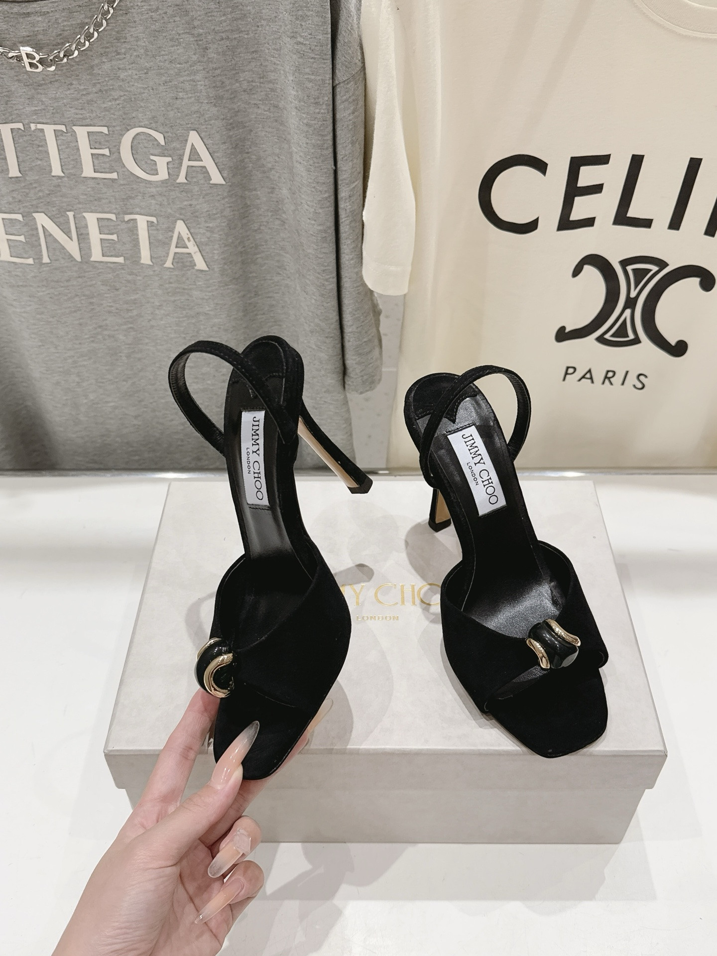 UA J1m*y Ch00 Emani Sandals