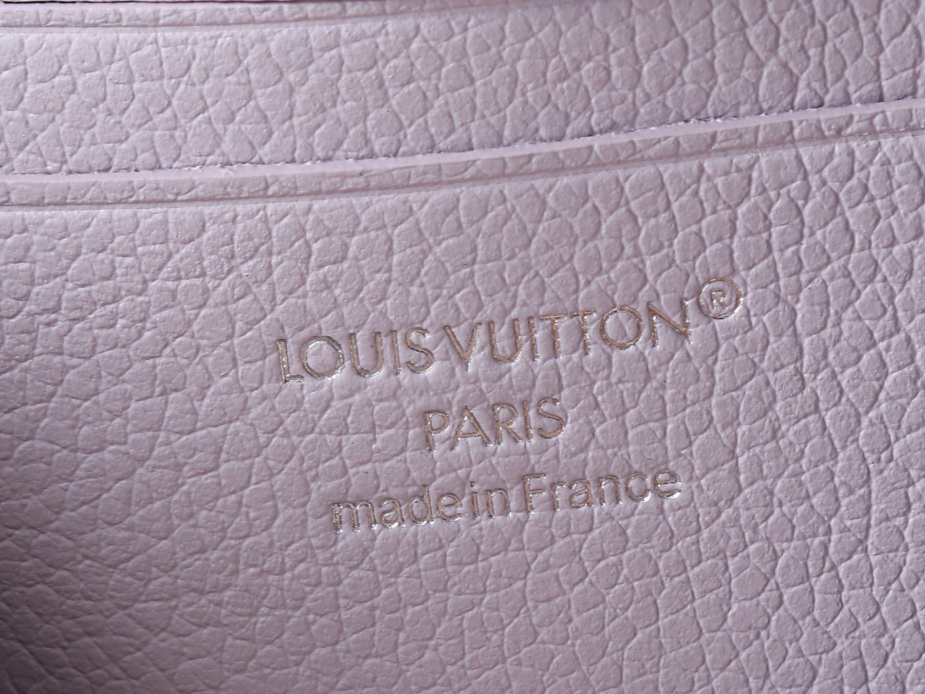 LV Nano Madeleine M2A374 21x12.5x6cm