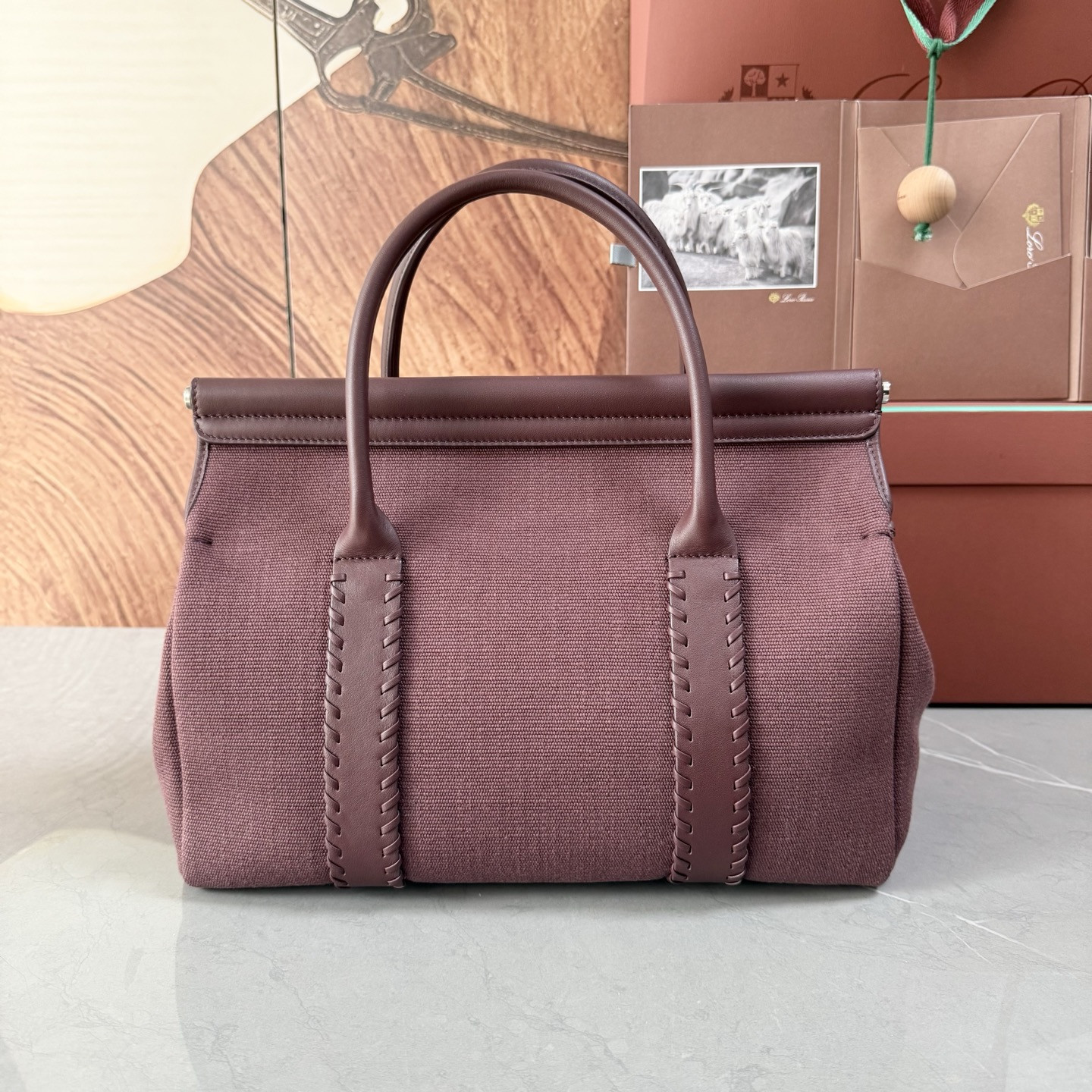 L0r0 P1ana Loom Bag L32 33 x 23 x 18 cm