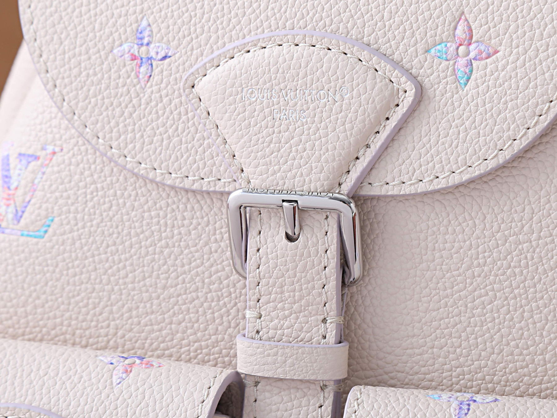 LV Backup Backpack M2A375 20x22x14cm