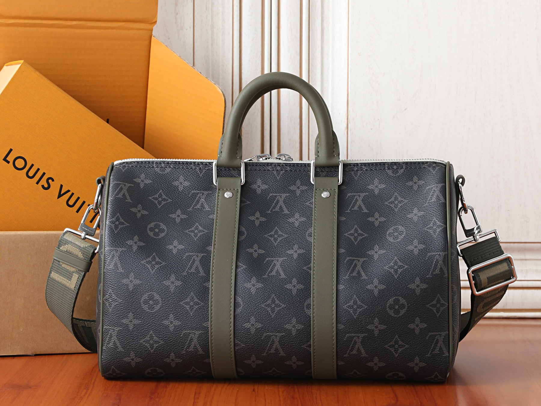 LV Keepall Shoulder Strap 35 M28639 34 x 21 x 16 cm