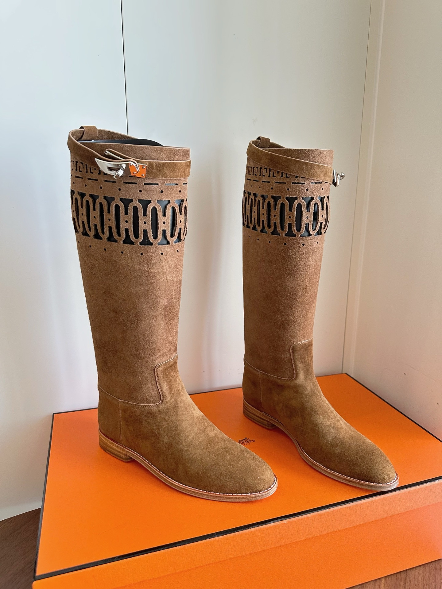 UA H**me5 Jumping Boot