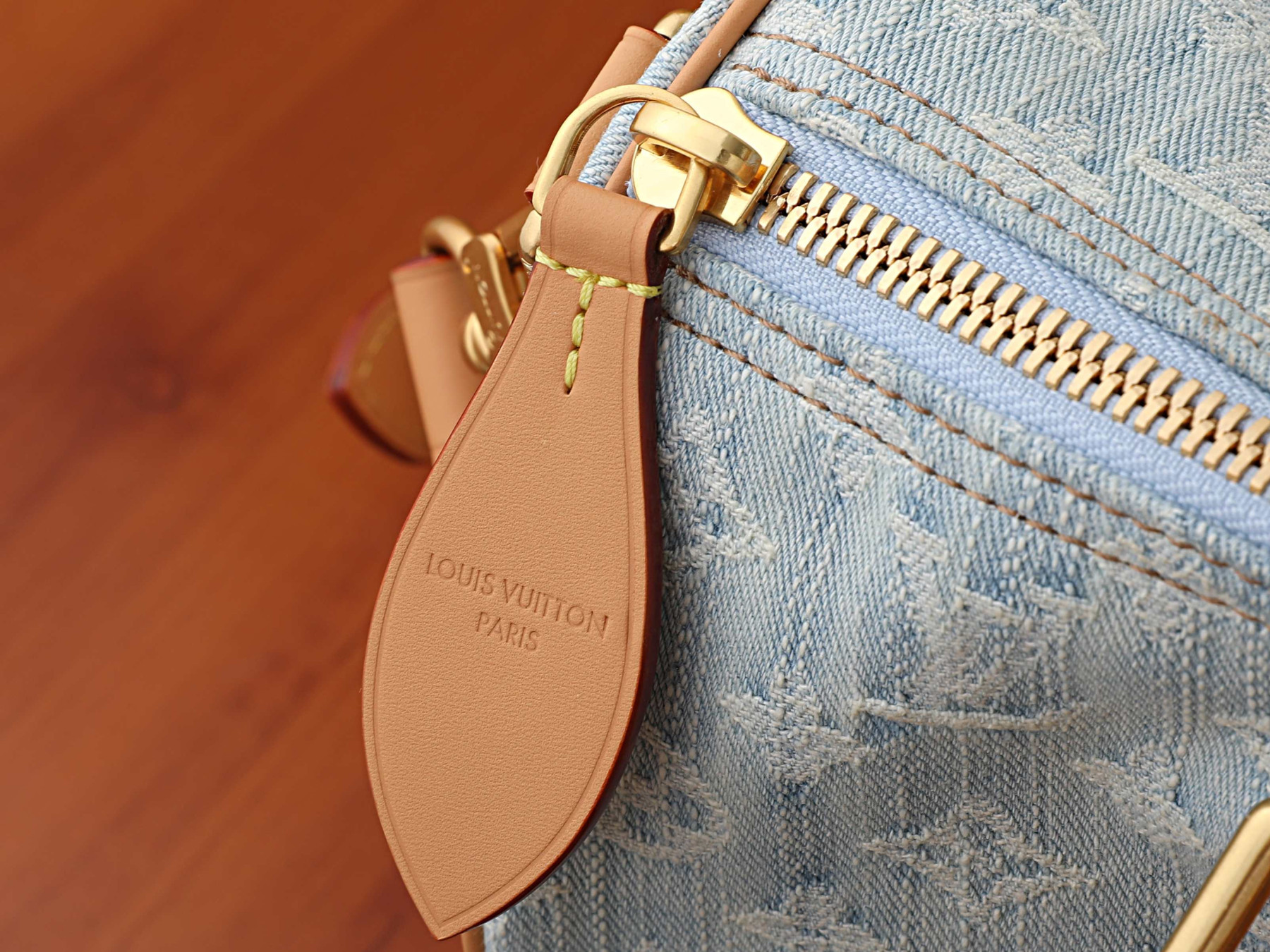 LV Speedy 30 Bandoulière M2A209 34 x 22 x 19 cm