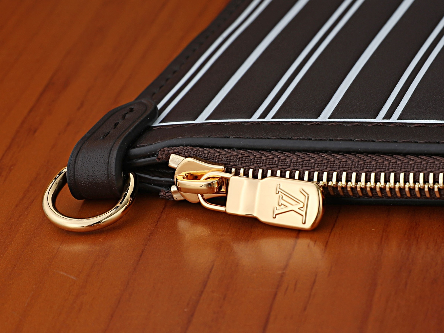 LV Neverfull Inside Out MM M29973 31x28x14cm Without Box